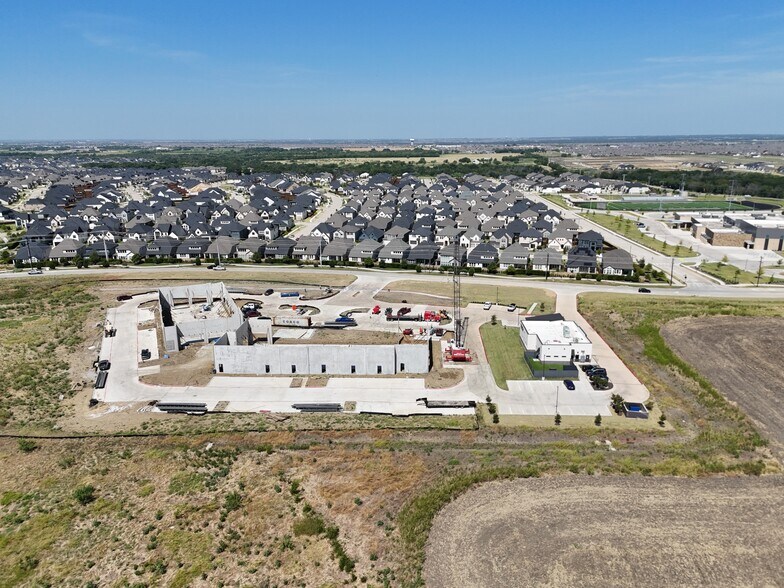 1260 Teel Pkwy, Prosper, TX à louer - Photo de l’immeuble – Image 1 sur 16
