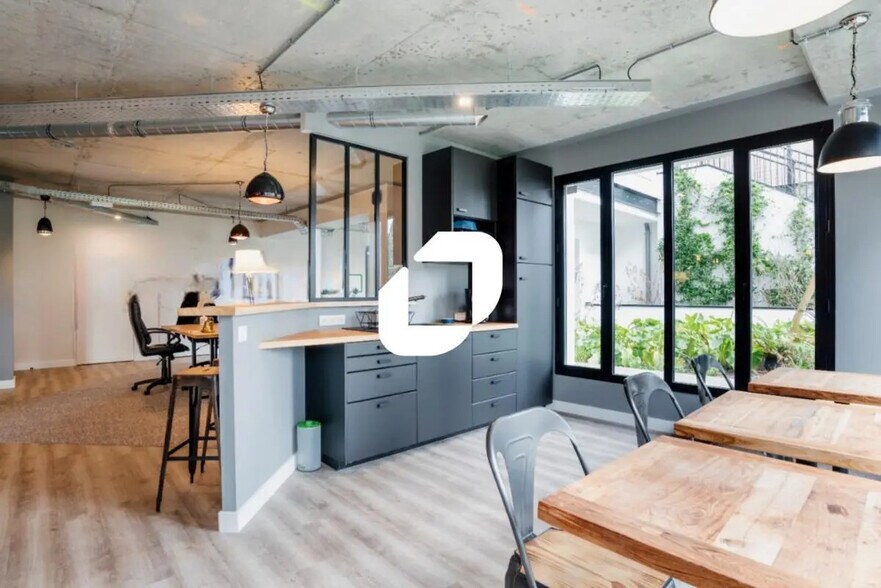 Bureau dans Nantes à vendre - Photo de l’immeuble – Image 3 sur 16