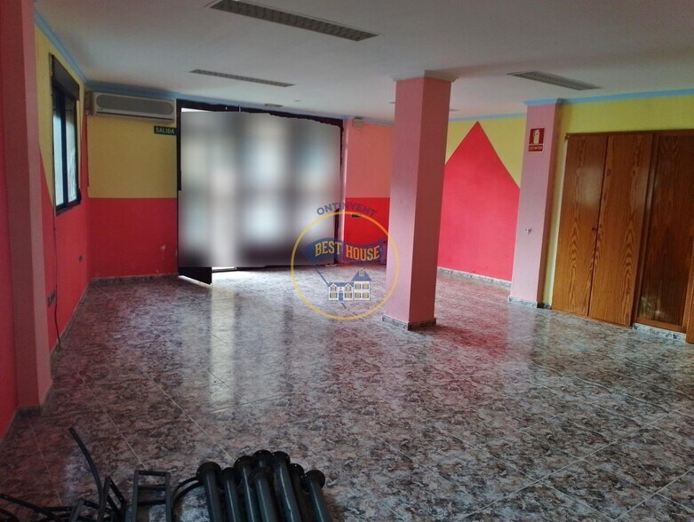 Local commercial dans Albaida, Valencia à louer - Photo de l’immeuble – Image 3 sur 15