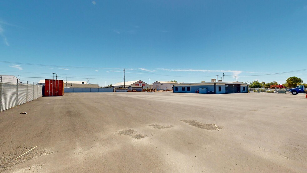 8180 Industrial Pky, Sacramento, CA à louer - Photo de l’immeuble – Image 2 sur 22