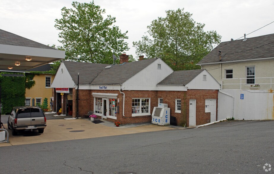 10423 Main St, Fairfax, VA à vendre - Photo principale – Image 3 sur 3