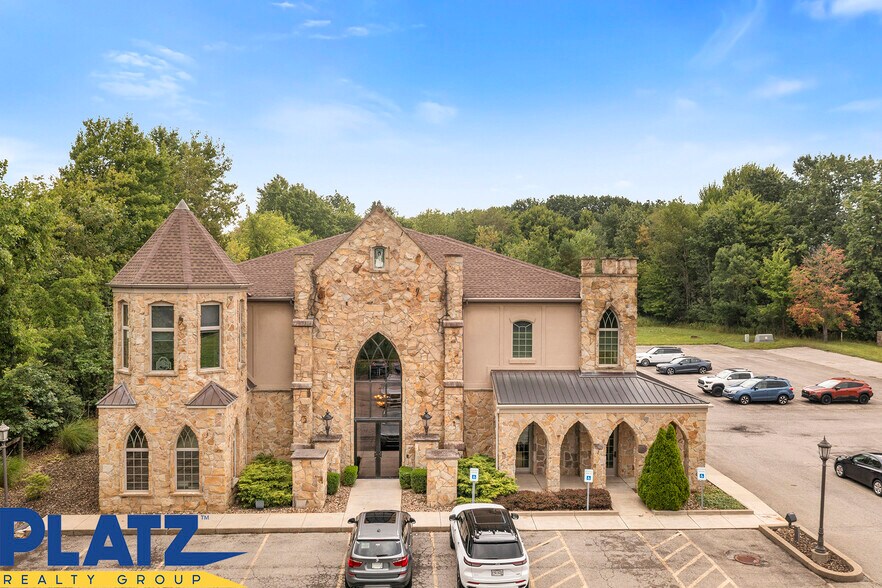 1170 E Western Reserve Rd, Youngstown, OH à vendre - Photo de l’immeuble – Image 2 sur 12