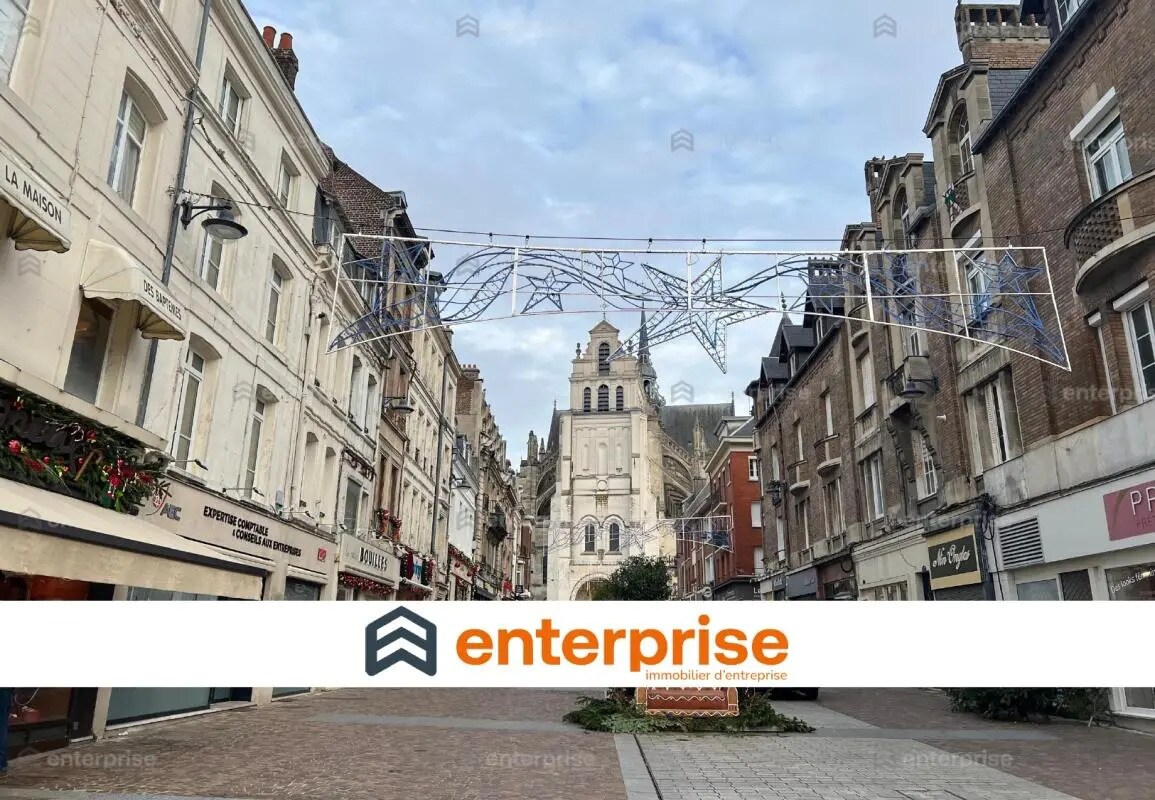 Local commercial dans Saint-Quentin à louer Photo de l’immeuble– Image 1 sur 3