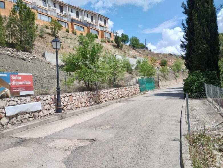Terrain dans Orusco de Tajuña, Madrid à vendre - Photo de l’immeuble – Image 3 sur 5