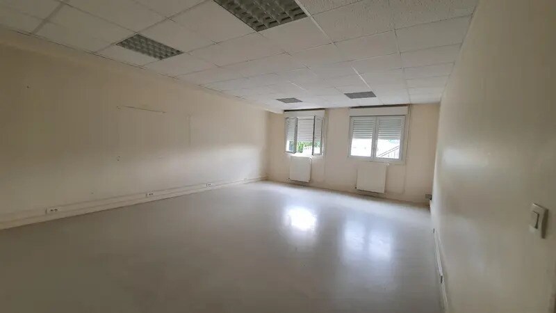 Bureau dans Évreux à louer - Photo intérieure – Image 3 sur 5
