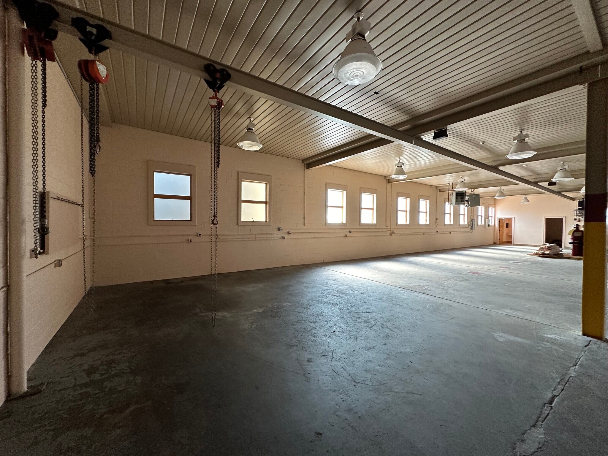 330 Fayette Ave, Mamaroneck, NY à louer Photo principale– Image 1 sur 6