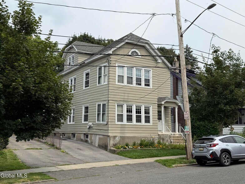 287 Myrtle Ave, Albany, NY à vendre - Photo de l’immeuble – Image 3 sur 9