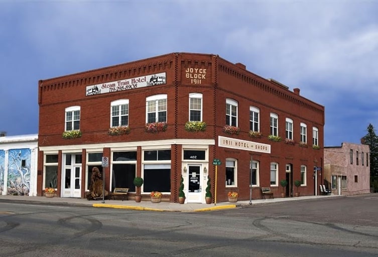 402 Main St, Antonito, CO à louer - Photo principale – Image 1 sur 48