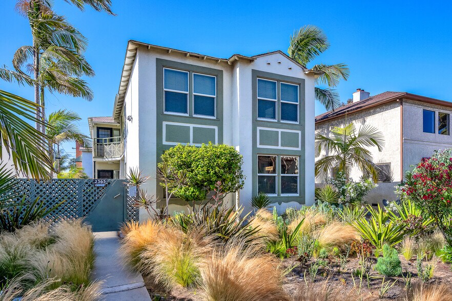 2363 Torrance Blvd, Torrance, CA à vendre - Photo de l’immeuble – Image 2 sur 46
