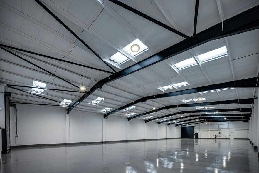 Spring Rd, Smethwick à louer - Photo de l’immeuble – Image 2 sur 14