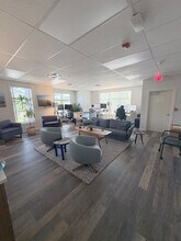 10 Plaza Dr, Scarborough, ME à louer Photo intérieure– Image 1 sur 3