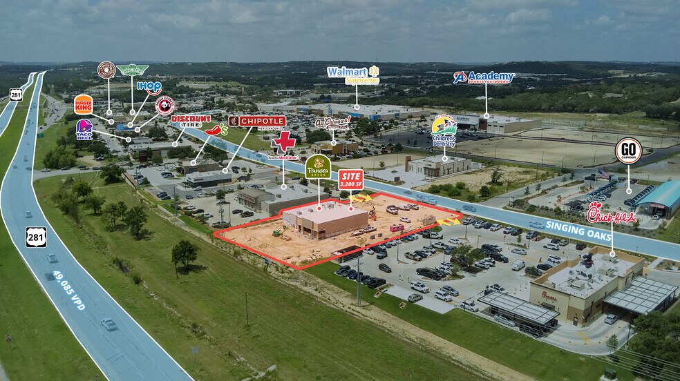 438 Singing Oaks, Spring Branch, TX à louer - Photo de l’immeuble – Image 2 sur 9