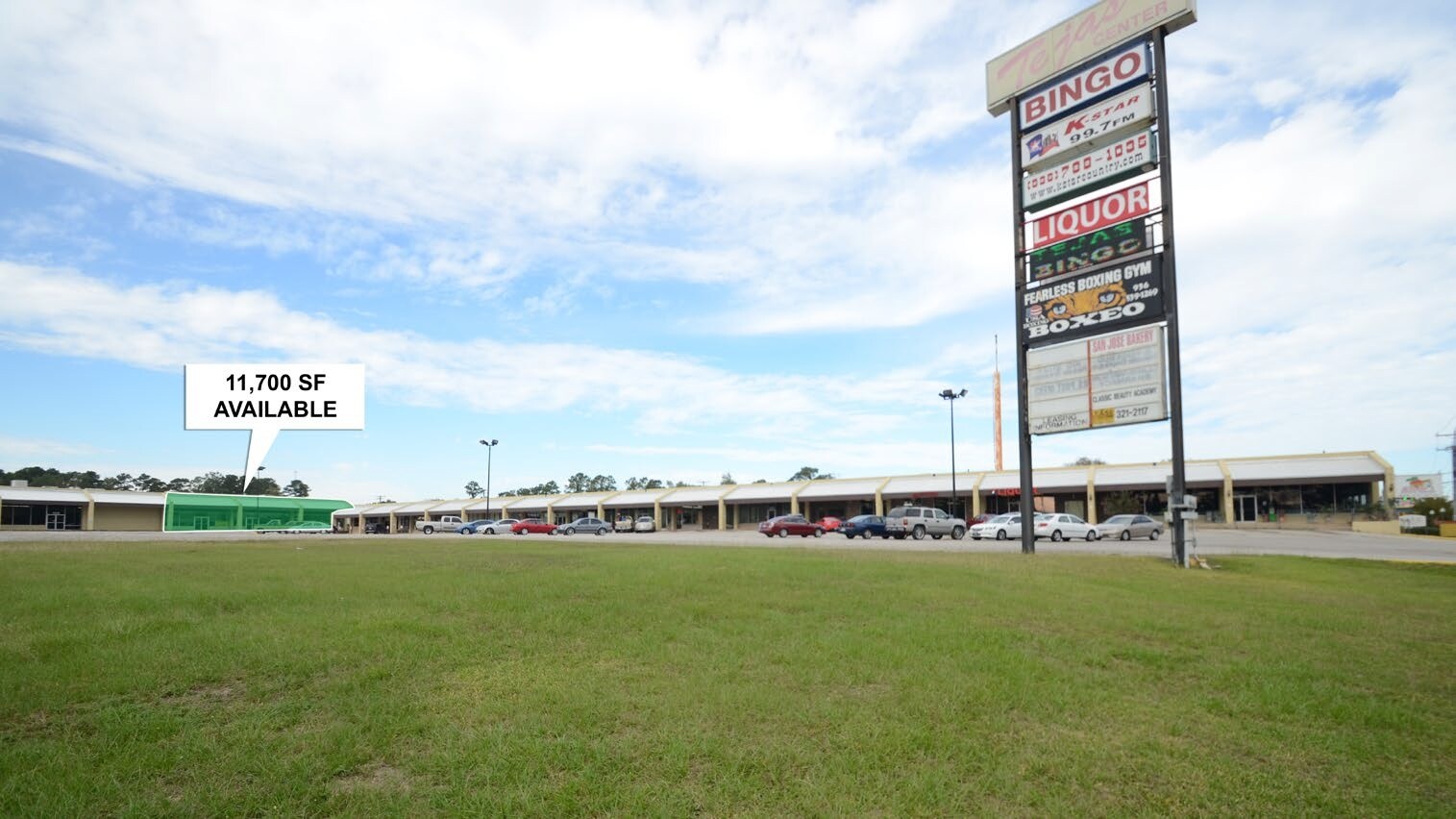 1212-1214 S Frazier St, Conroe, TX à louer Photo principale– Image 1 sur 3