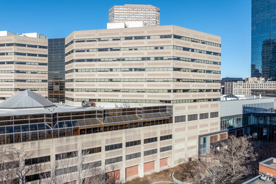 3 Copley Pl, Boston, MA à louer - Photo de l’immeuble – Image 2 sur 4