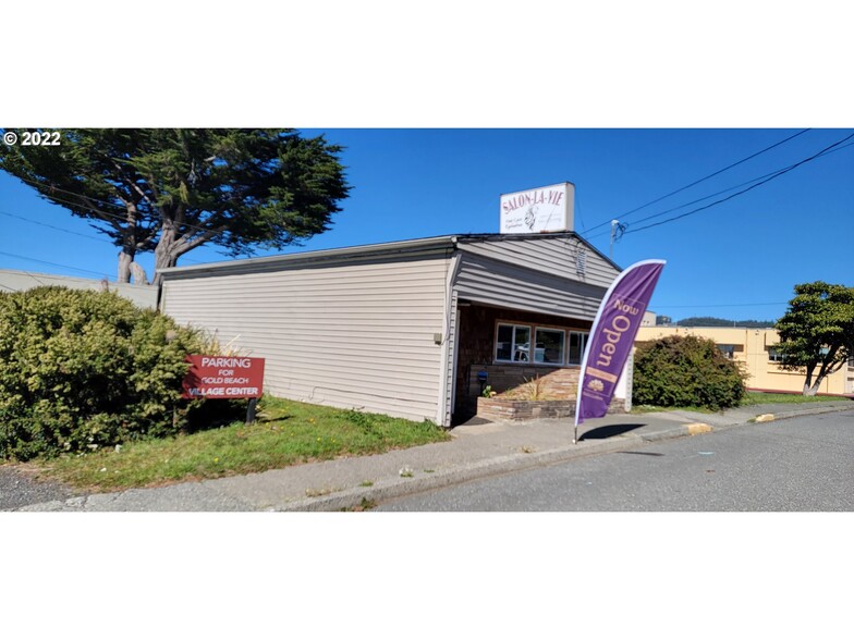 29786 Colvin, Gold Beach, OR à vendre - Photo de l’immeuble – Image 3 sur 32