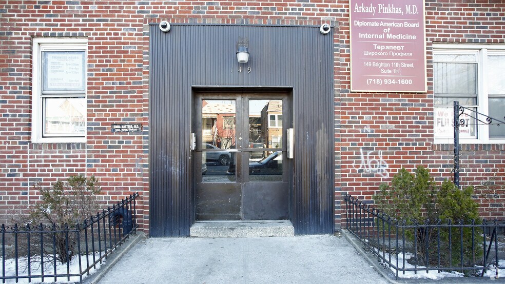 149 Brighton 11th St, Brooklyn, NY à vendre - Photo de l’immeuble – Image 3 sur 5