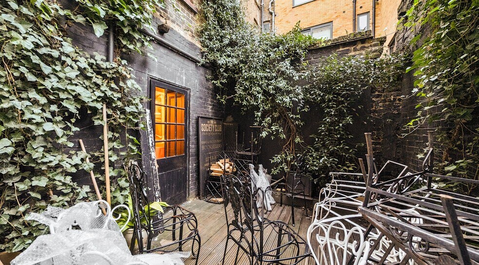 3 Cheshire St, Londres à louer - Photo de l’immeuble – Image 2 sur 7