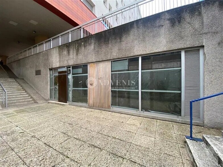 Bureau dans Courbevoie à louer - Photo de l’immeuble – Image 1 sur 5