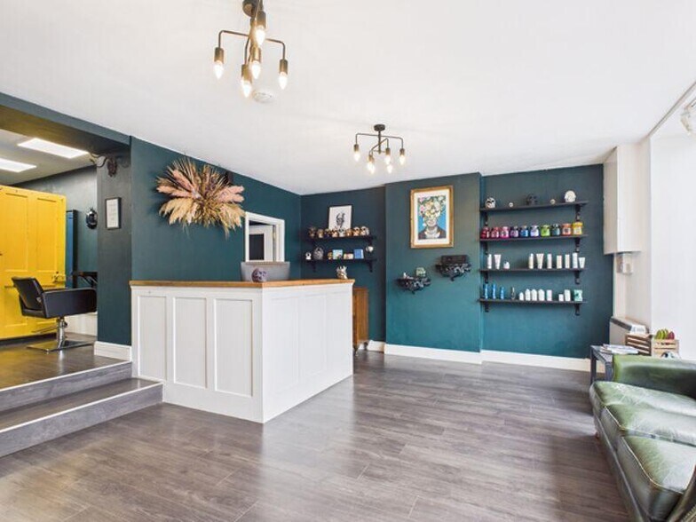 29 Blue St, Carmarthen à louer - Photo de l’immeuble – Image 3 sur 18