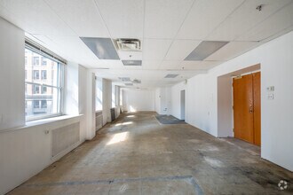 353 Rue Saint-Nicolas, Montréal, QC à louer Photo intérieure– Image 2 sur 2