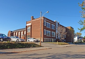 Plus de détails pour 1317 Cincinnati St, Dayton, OH - Spécialisé à vendre