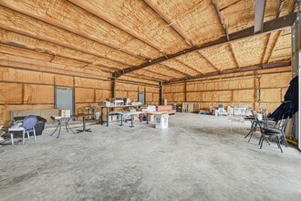4690 Burke Rd, Pasadena, TX à louer Photo intérieure– Image 2 sur 2