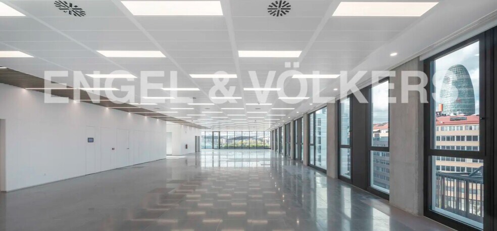 Carrer de Tànger, 34, Barcelone, Barcelona à louer - Photo de l’immeuble – Image 2 sur 6