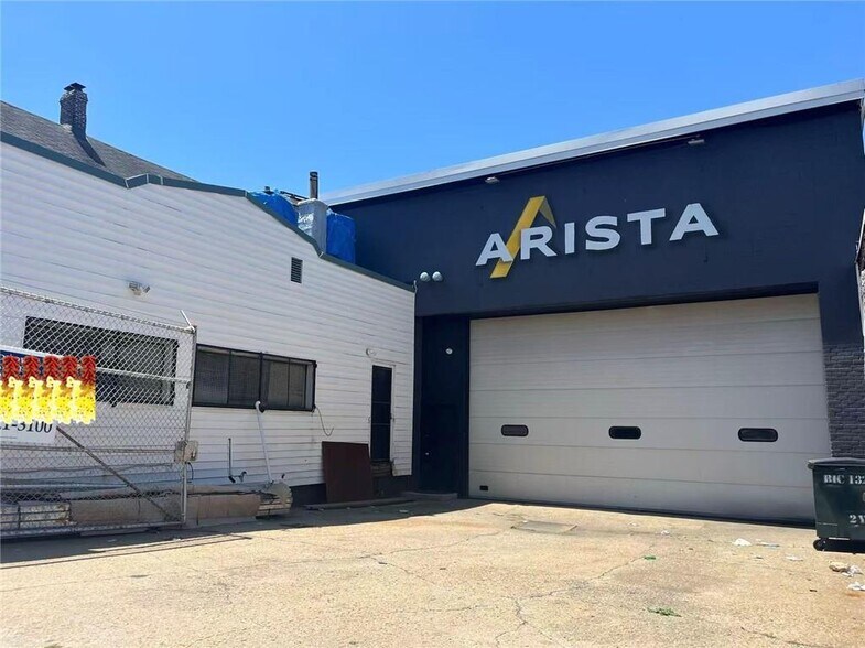 360 Broadway, Staten Island, NY à vendre - Photo de l’immeuble – Image 2 sur 12