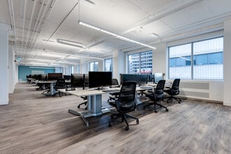 141 Laurier Ave W, Ottawa, ON à louer Photo intérieure– Image 2 sur 9