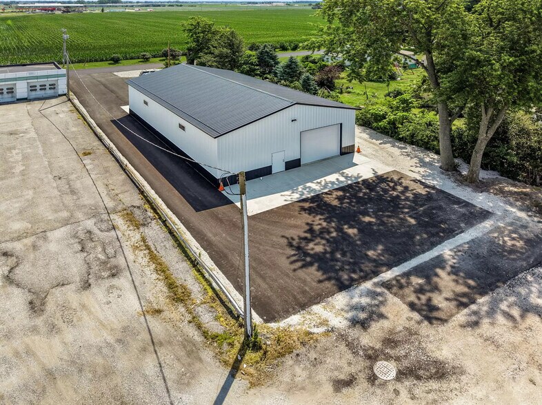 409 N Ohio St, Wanatah, IN à vendre - Photo de l’immeuble – Image 3 sur 15