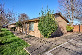 Plus de détails pour 880 N Pershing St, Mount Angel, OR - Logement à vendre