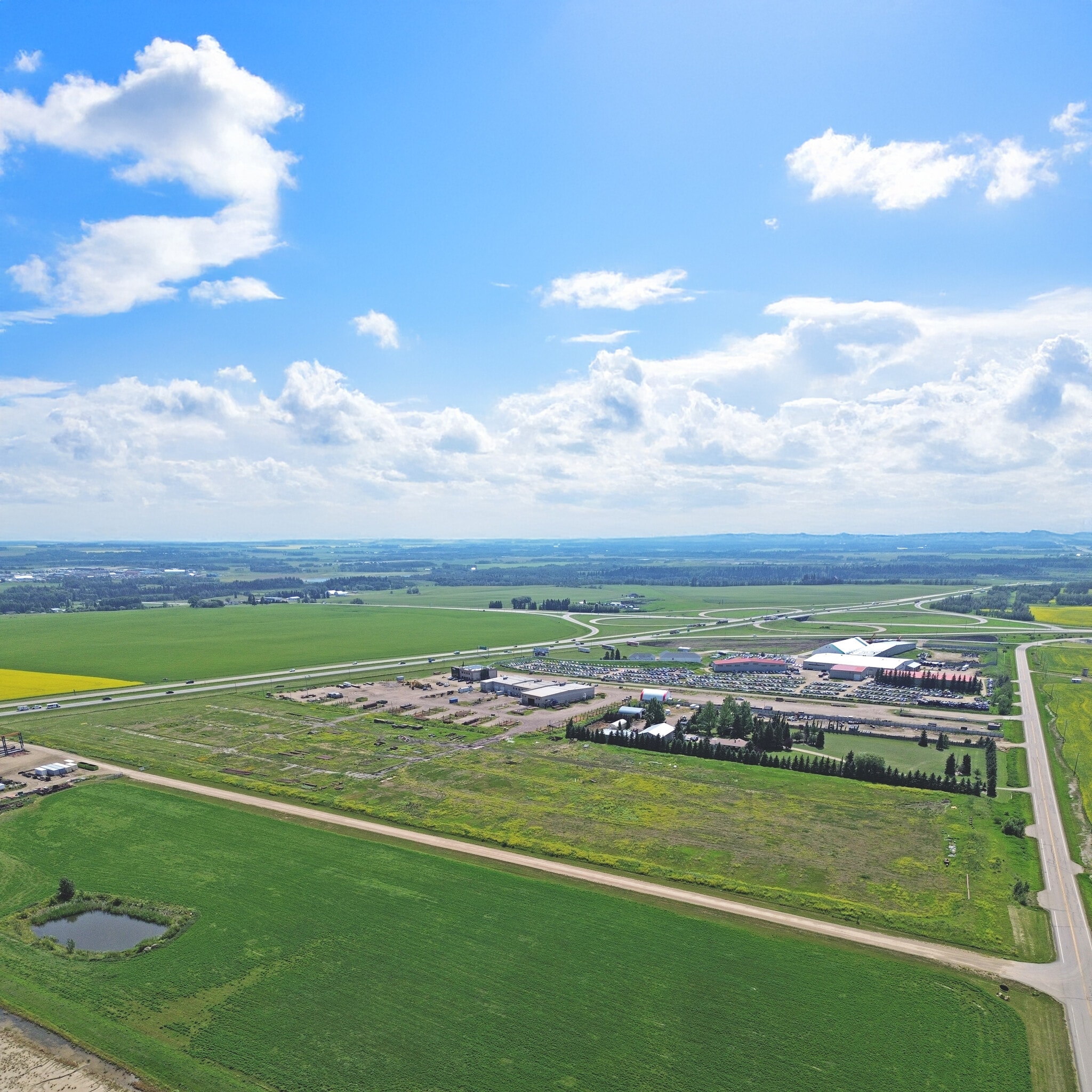 430077 Range 261 rd, Ponoka, AB à vendre Aérien– Image 1 sur 4
