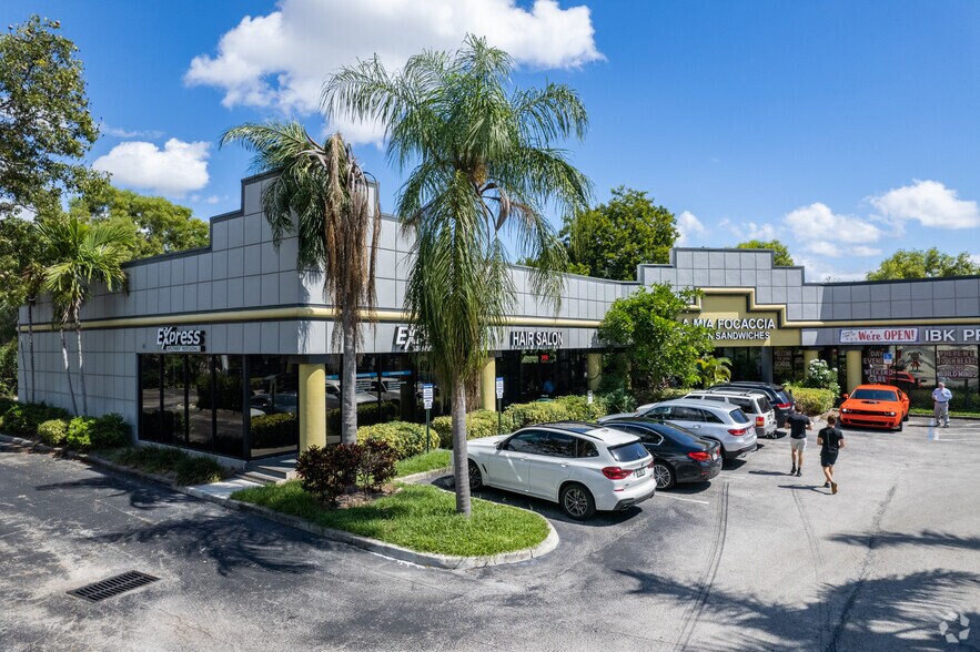 6300-6350 N Powerline Rd, Fort Lauderdale, FL à louer - Photo de l’immeuble – Image 1 sur 20