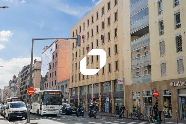 Plus de détails pour Bureau à louer