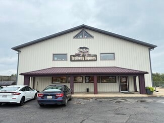Plus de détails pour 500-504 W Main St, Mount Horeb, WI - Local commercial à louer
