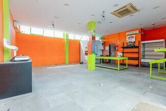 Plus de détails pour Calle Fermín Caballero, 7, Madrid - Local commercial à louer