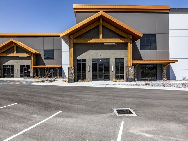 2210 W 3000 S, Heber City, UT à vendre - Photo de l’immeuble – Image 3 sur 4