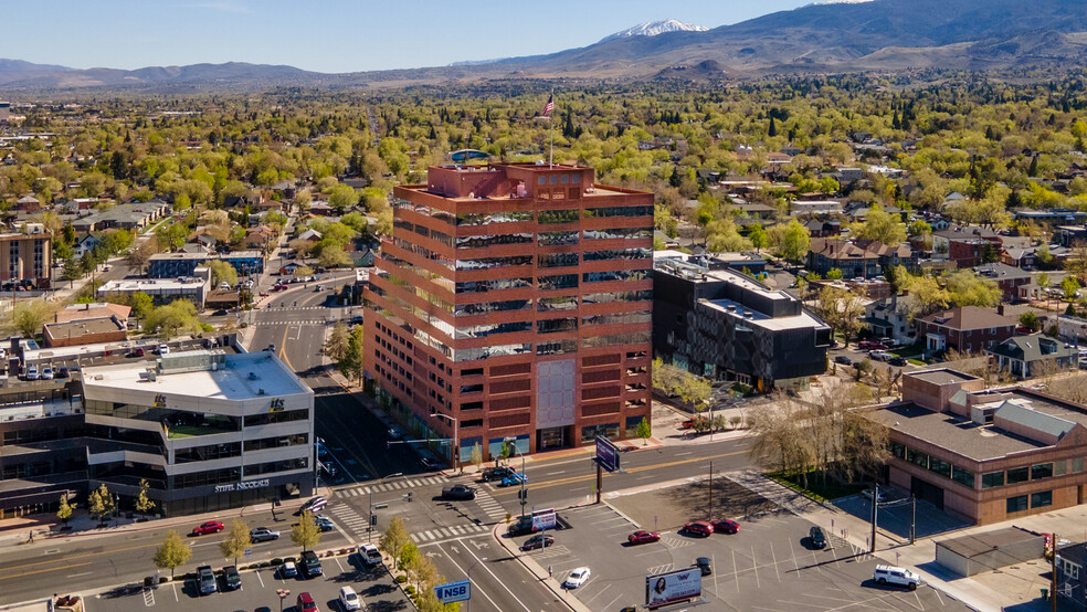 100 W Liberty St, Reno, NV à louer - Photo de l’immeuble – Image 1 sur 1