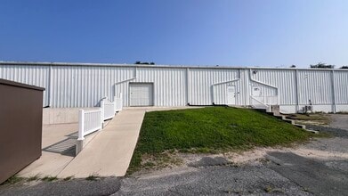 6 NW Salevan Pl, Milford, DE à louer Photo de l’immeuble– Image 1 sur 13