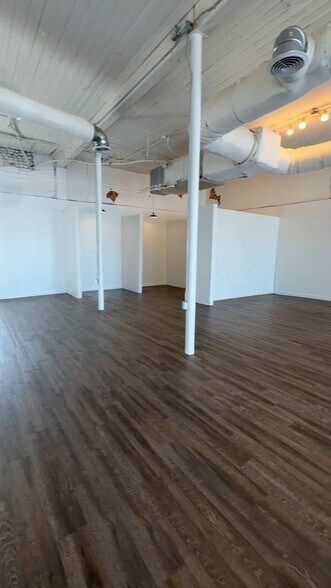 115 S Goliad St, Rockwall, TX à louer - Vidéo sur l’annonce professionnelle – Image 2 sur 26