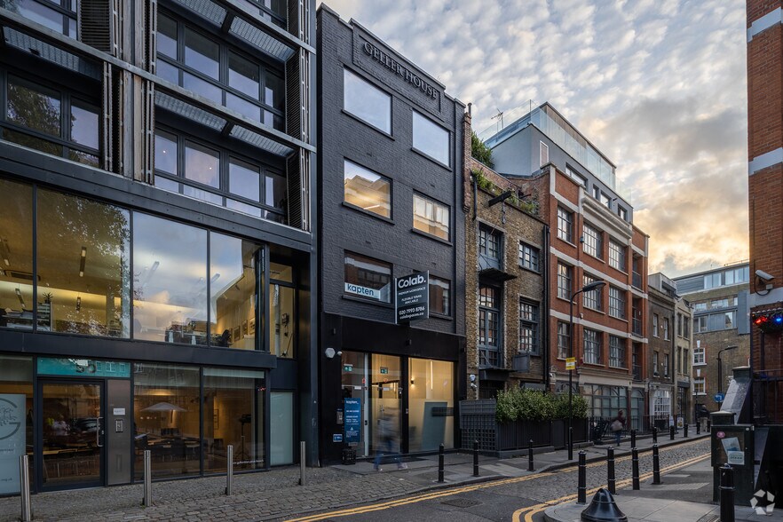 51 Hoxton Sq, Londres à louer - Photo principale – Image 1 sur 8