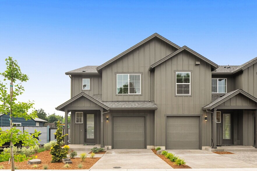 128 Randall St, Oregon City, OR à vendre - Photo de l’immeuble – Image 3 sur 33