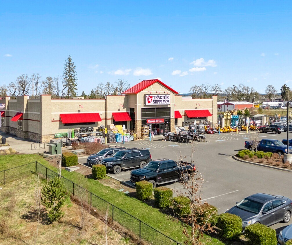 31130 S Hwy 213, Molalla, OR à vendre Photo de l’immeuble– Image 1 sur 5