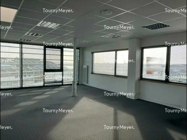 Bureau dans Brest à louer - Photo de l’immeuble – Image 3 sur 10