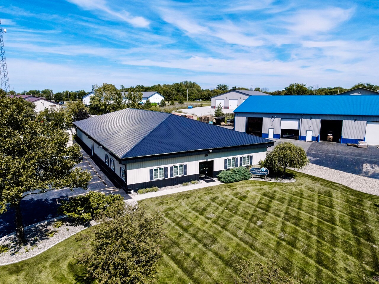 4042 W 82nd Ct, Merrillville, IN à louer Photo principale– Image 1 sur 11