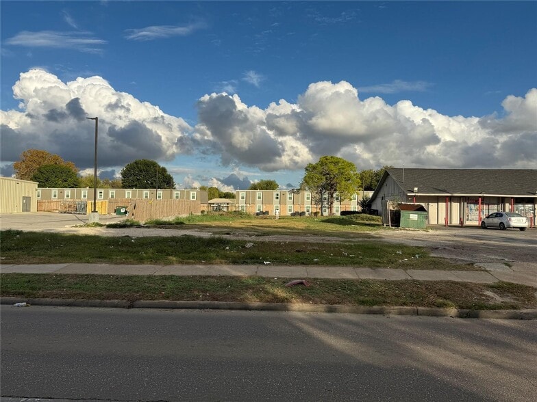 9631 Scott st, Houston, TX à vendre - Photo principale – Image 1 sur 3