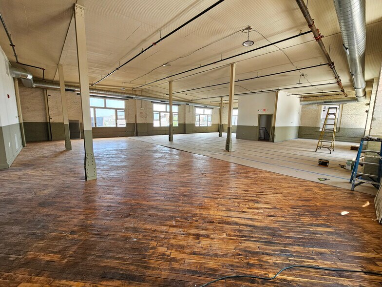 1930 E Huntingdon St, Philadelphia, PA à louer - Photo de l’immeuble – Image 2 sur 9