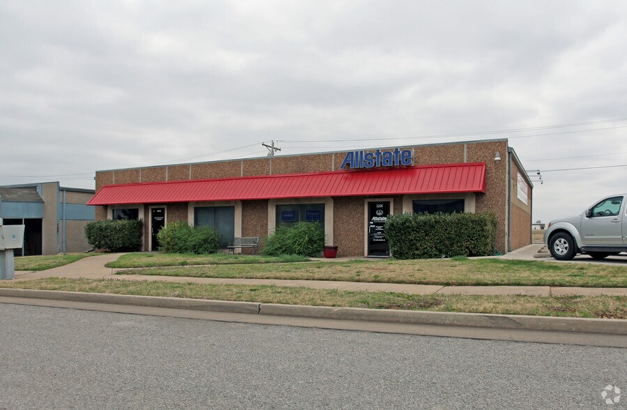 3206-3208 Teakwood Ln, Edmond, OK à vendre - Photo de l’immeuble – Image 2 sur 39