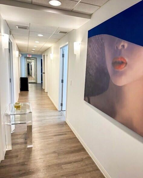 31 River Rd, Greenwich, CT à louer - Photo intérieure – Image 3 sur 11