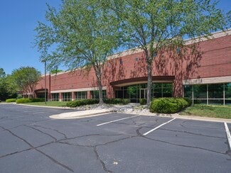 Plus de détails pour 4000 Johns Creek Ct, Suwanee, GA - Local d'activités à louer